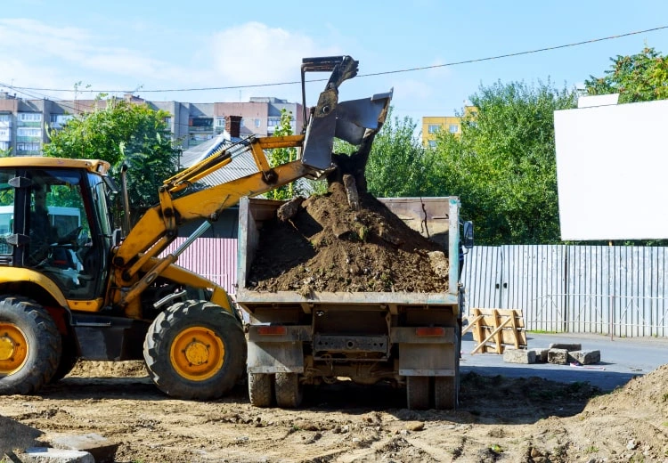 Travaux d’aménagement extérieur et pavage par Construction et Excavation JS à Montréal